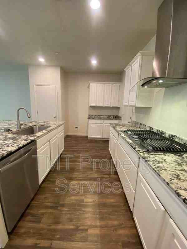 5471 Westhampton Way - Photo 6 of 28