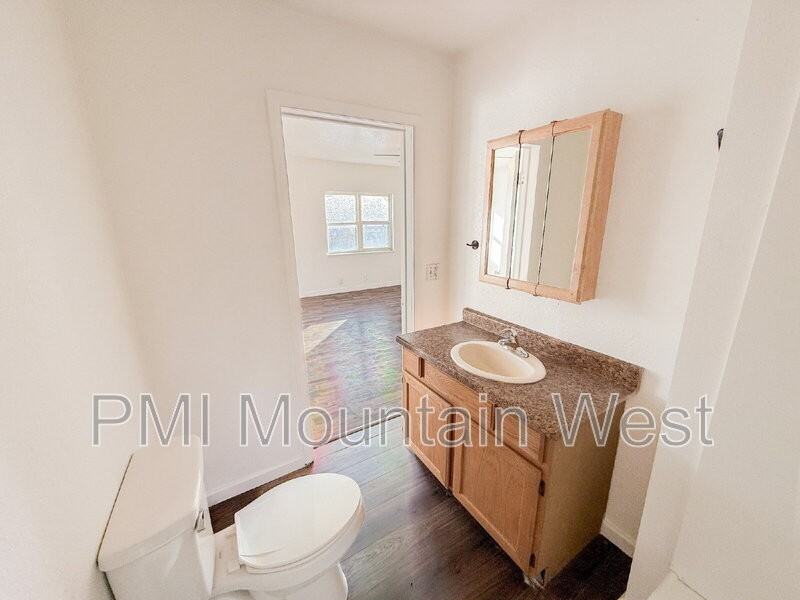 9068 W Maia Cir - Photo 6 of 25