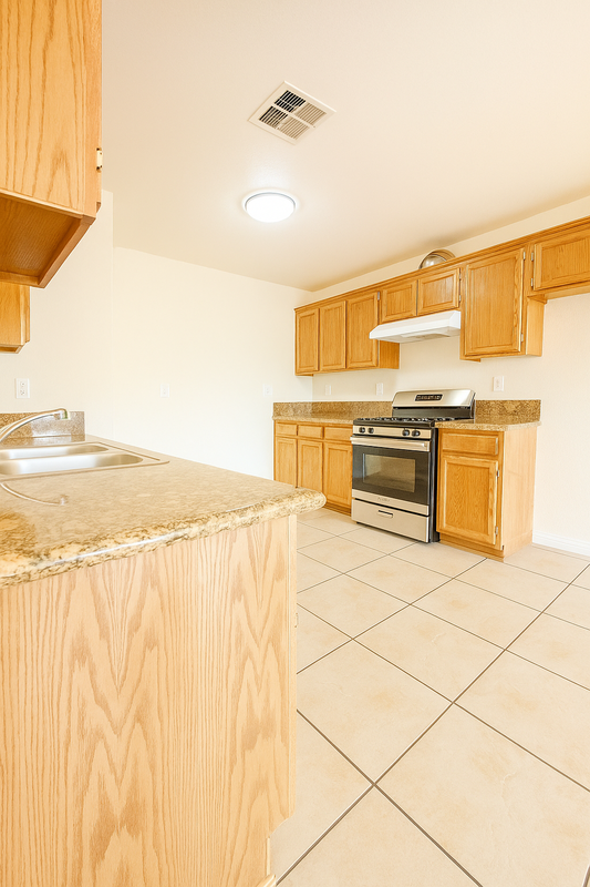 3431 W 67th St - Photo 4 of 10