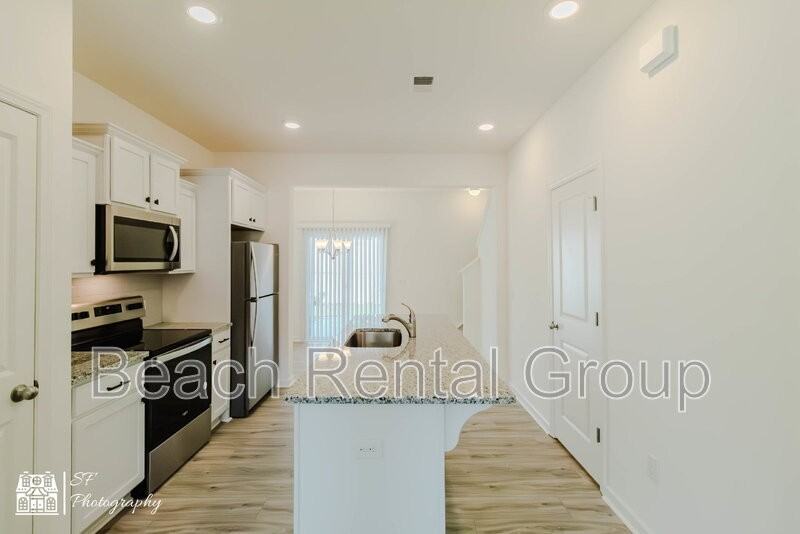 122 Crescent Way - Photo 4 of 22