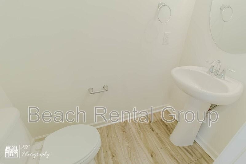 122 Crescent Way - Photo 6 of 22