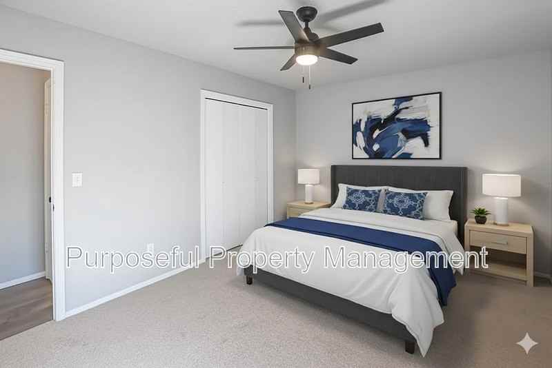 8224 Nw 87th St - Photo 4 of 31