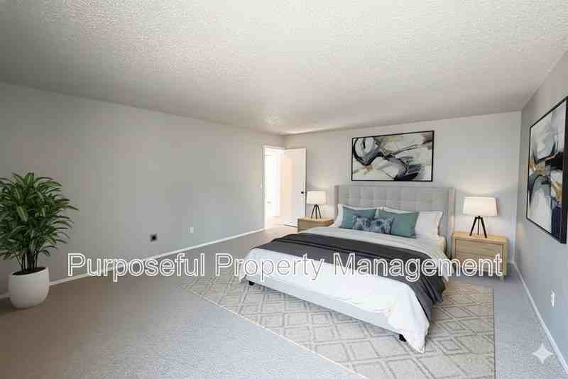 8224 Nw 87th St - Photo 5 of 31