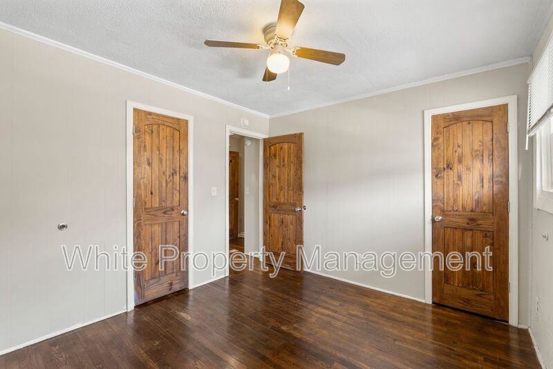 2405 Julia Ave #1 - Photo 7 of 16