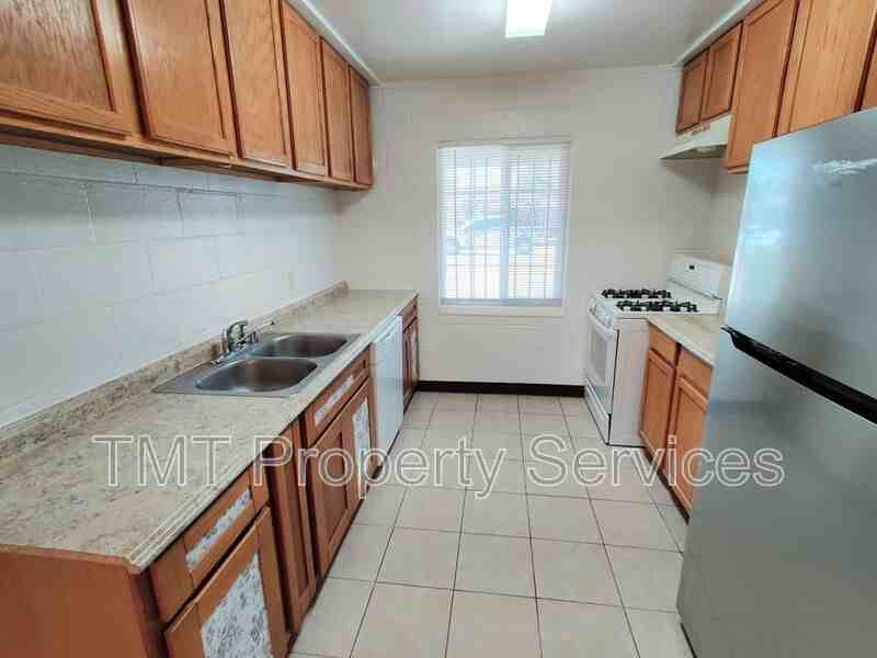 6129 Leola Way - Photo 4 of 16