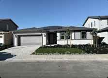 1060 Lyonia Cir - Photo 1 of 1