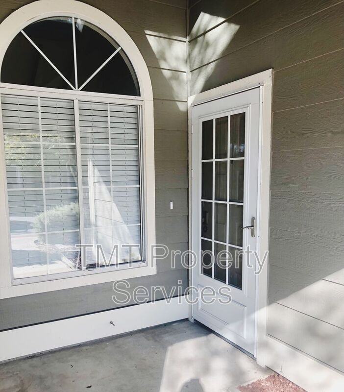 169 Pierpoint Circle - Photo 5 of 42