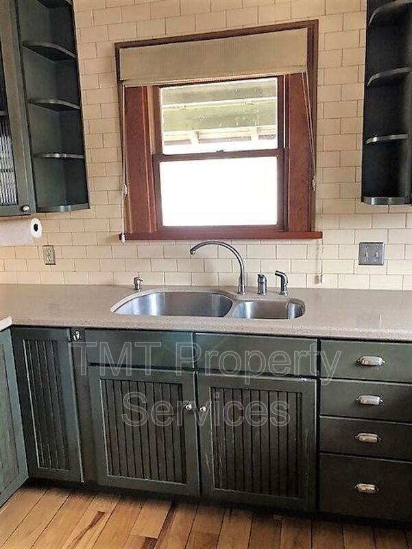 579 Buchon Street - Photo 7 of 12