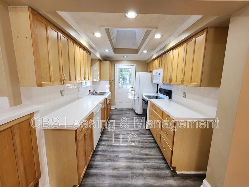 3527 Norris Cir - Photo 5 of 20