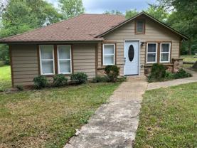 3115 Parkwood Rd - Photo 1 of 1