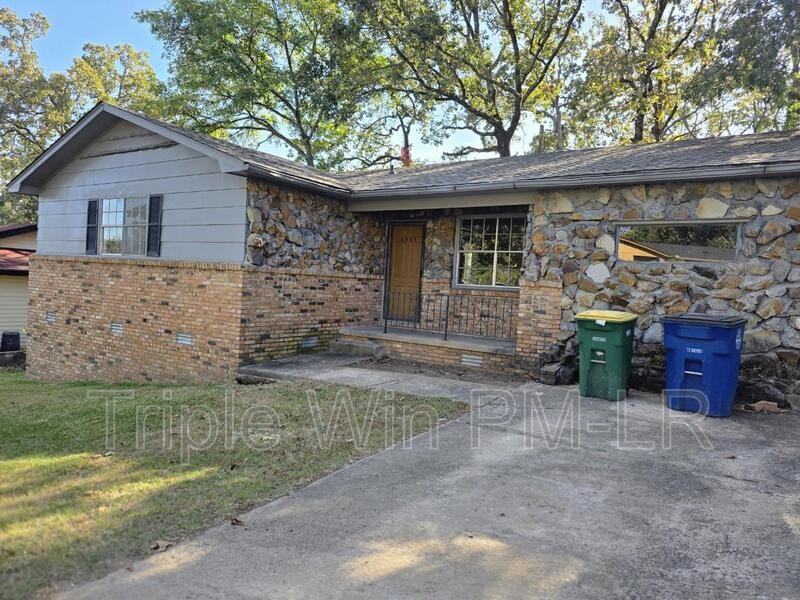 5505 Crescent Dr - Photo 2 of 40