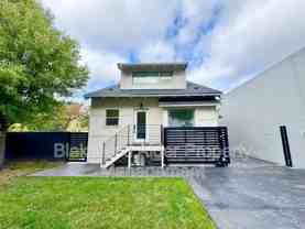 3556 Ne Sandy Blvd - Photo 1 of 1