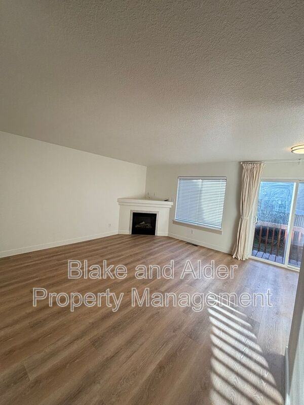 3607 Ne 158th Ave - Photo 6 of 26