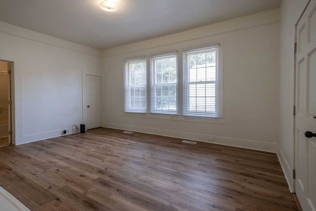 621 Park Cir - Photo 6 of 17