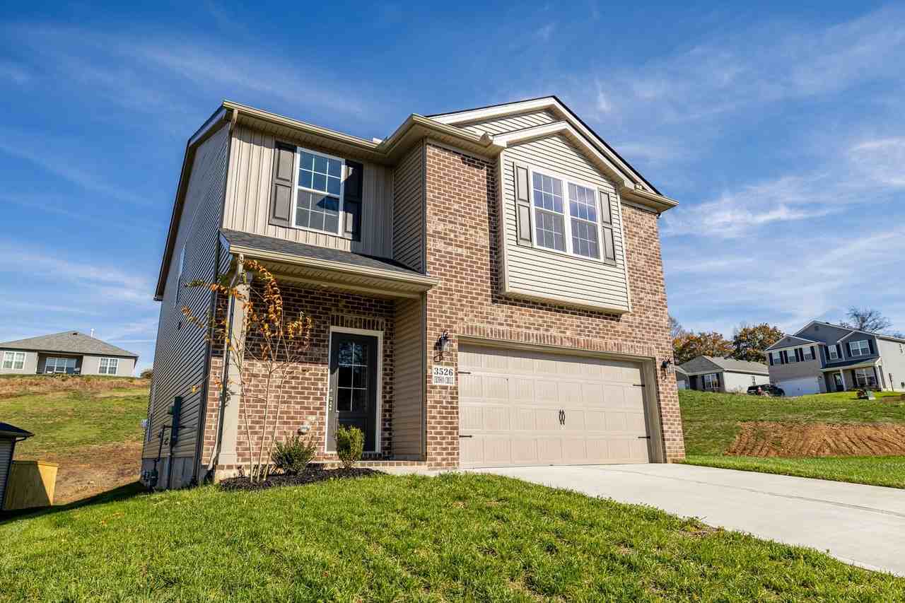 3526 Crimson Cir - Photo 2 of 37
