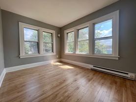 3326 Fremont Ave N - Photo 1 of 1