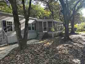 832 Cross St - Photo 1 of 1