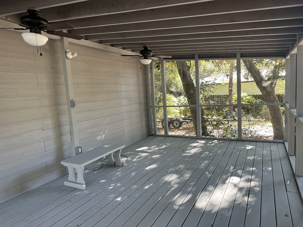 832 Cross St - Photo 6 of 22