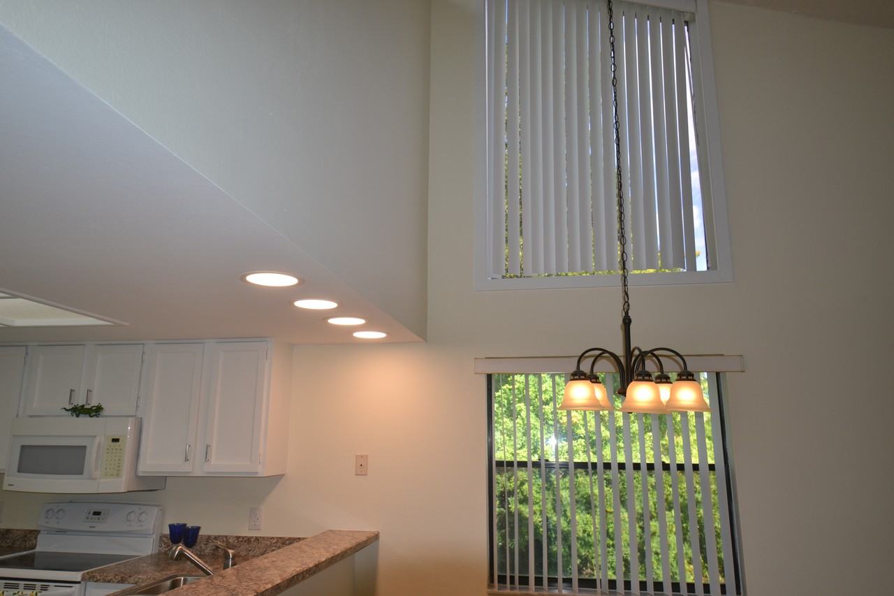 226 Woodlake Wynde - Photo 5 of 50