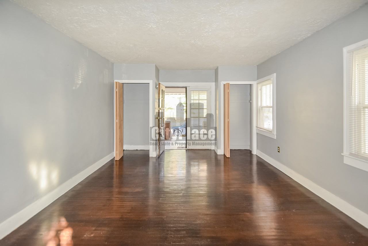 430 N Euclid Ave - Photo 5 of 16