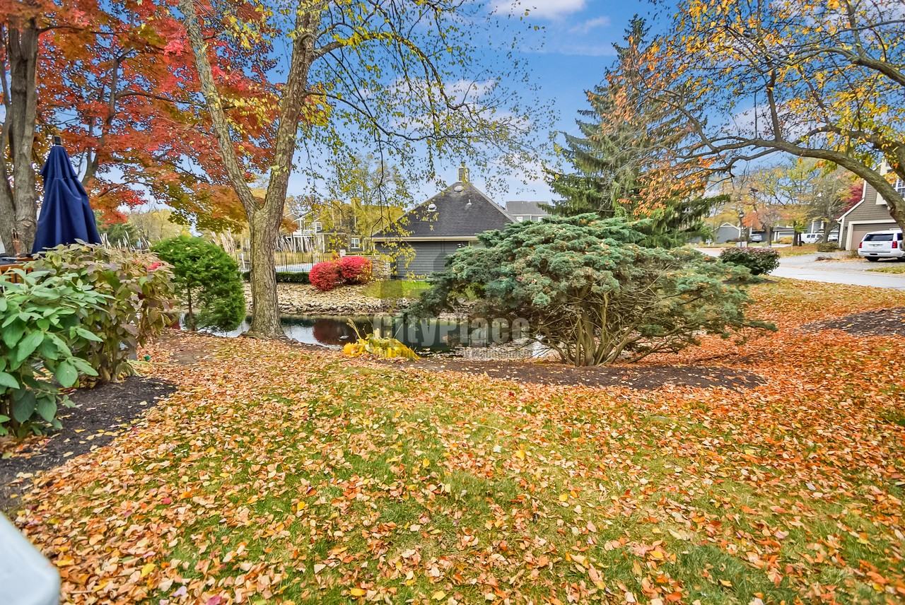 7497 Charrington Court - Photo 6 of 29