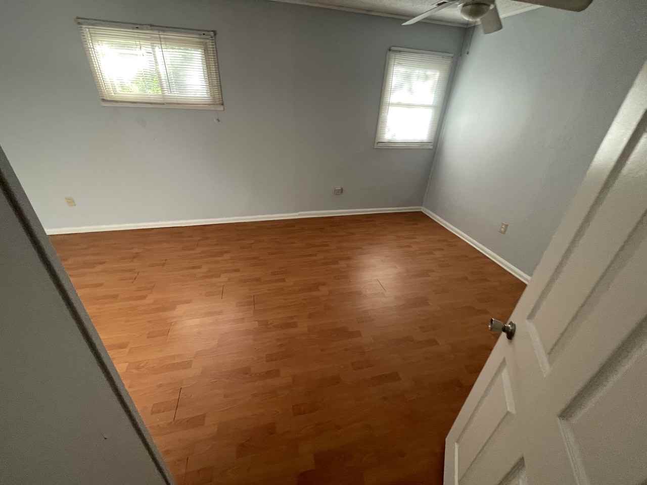 454 Mineral Road - Photo 5 of 6