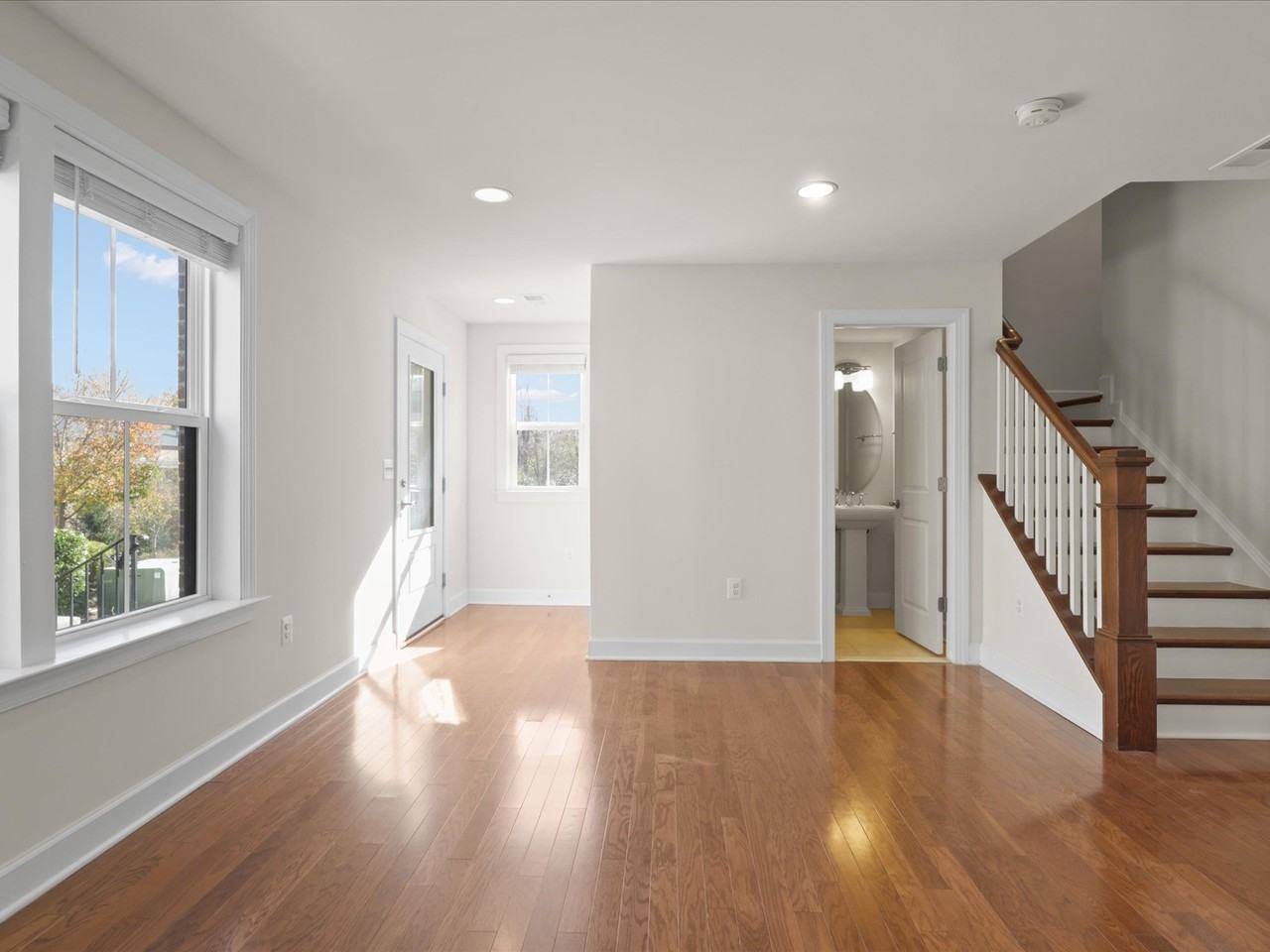 3755 Signal Knob Ct - Photo 4 of 46