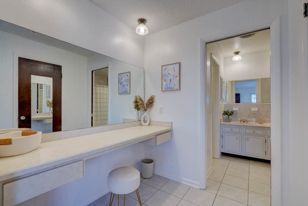 107 Jamaica Drive #NA - Photo 7 of 34