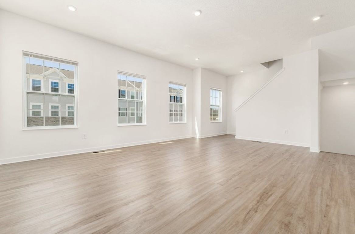 102 Red Willow Dr #102 - Photo 3 of 38