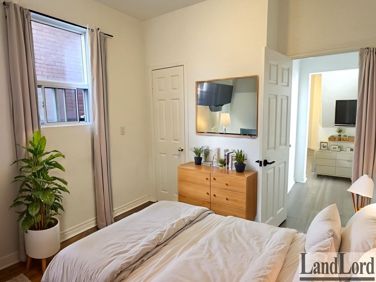 130 Baldwin Street #MAIN - Photo 6 of 14