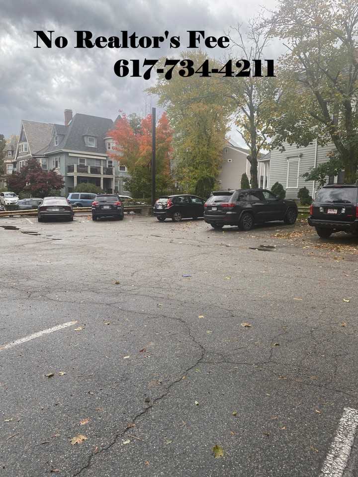 Chestnut Hill Ave - Photo 4 of 8