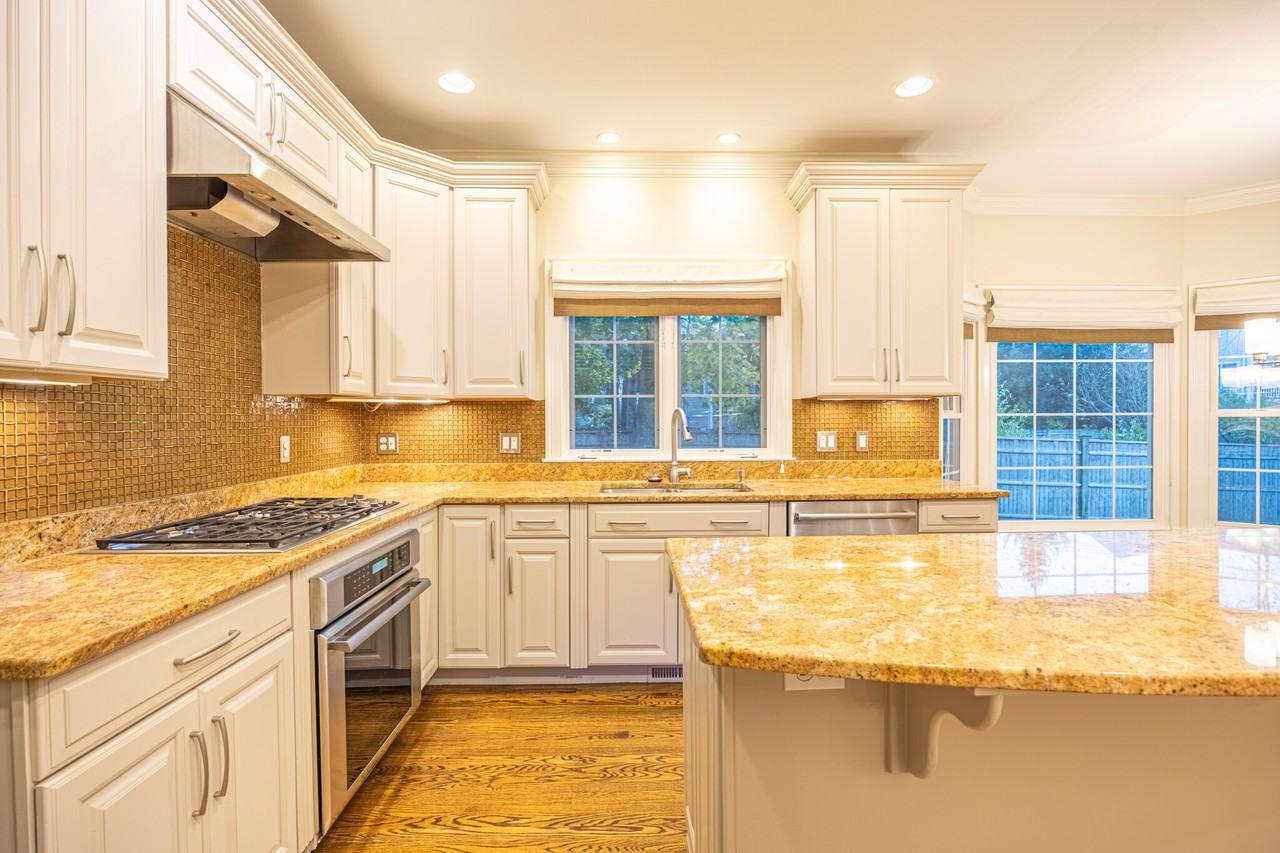 27 Mellon Rd - Photo 4 of 50