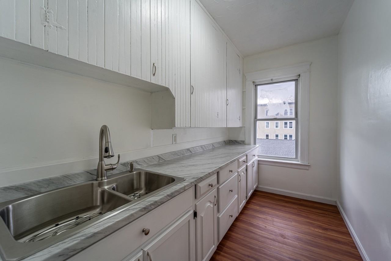 Hamilton St #3 - Photo 4 of 20