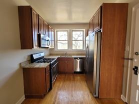 2434 W Fargo Ave - Photo 1 of 1