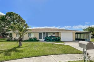 featured image of 6927 Roslyn Ct