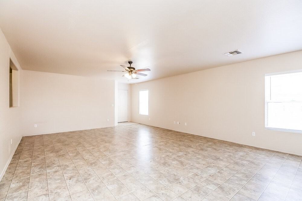 4090 East Silverbell Road - Photo 3 of 16