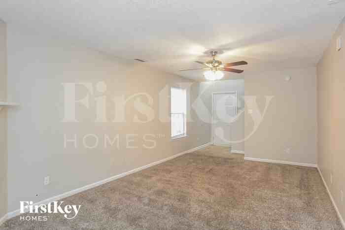 5982 Radcliff North Lane - Photo 3 of 19