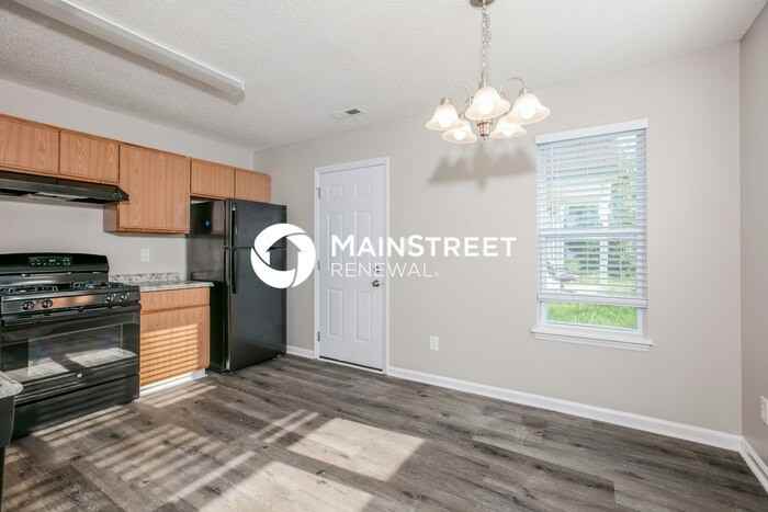 4018 Sudbury Rd - Photo 6 of 16