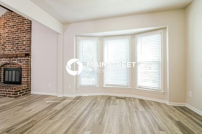 1612 Northeast 112th Terrace - Photo 6 of 19