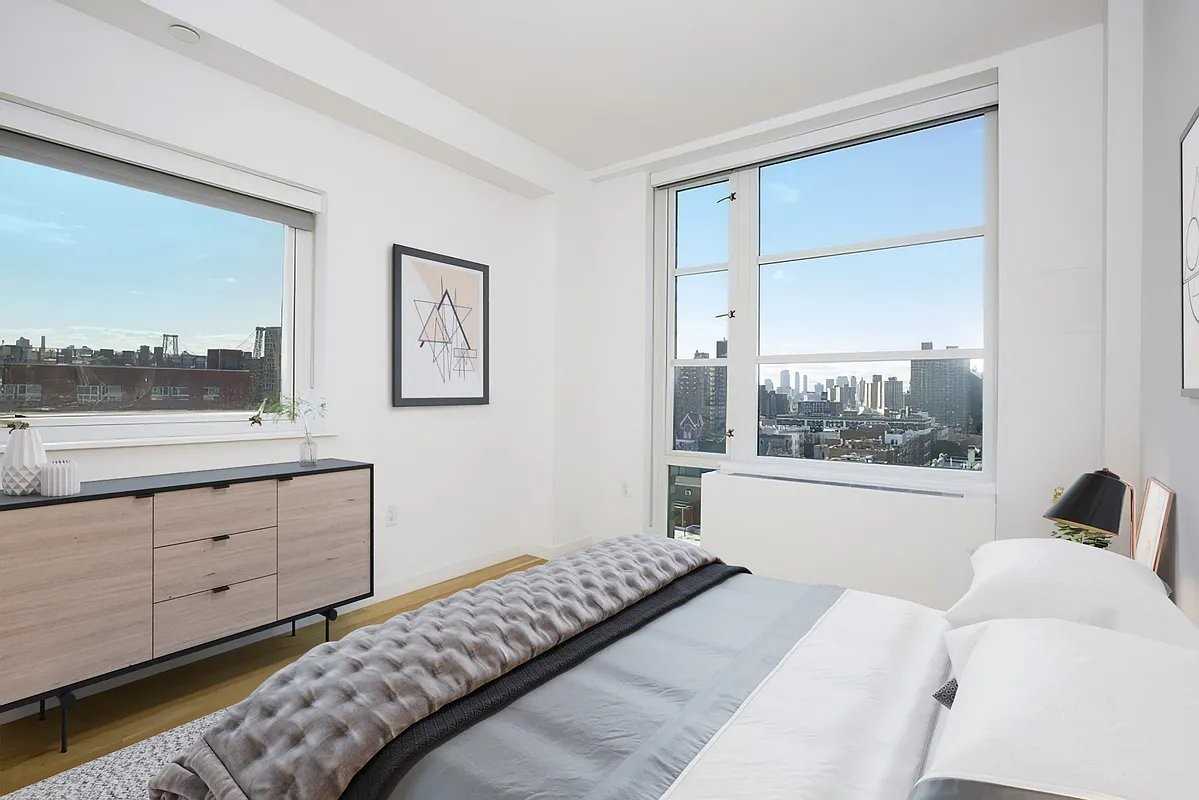 331 E Houston St #11B - Photo 3 of 7