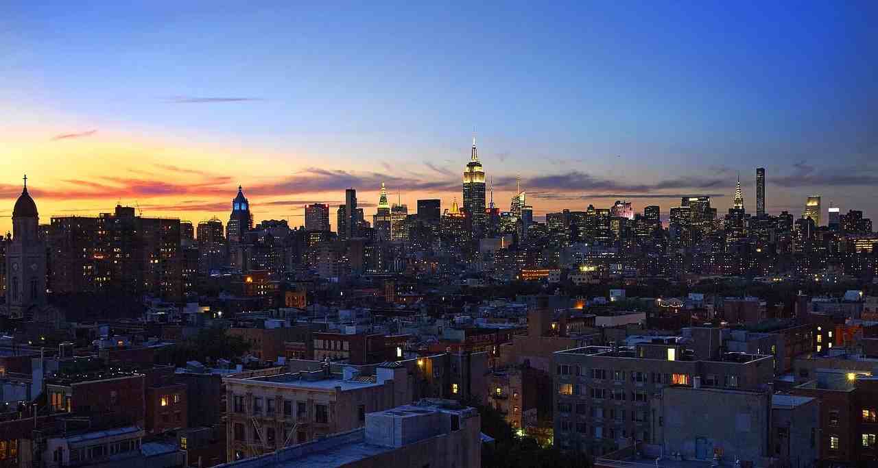 331 E Houston St #11B - Photo 6 of 7