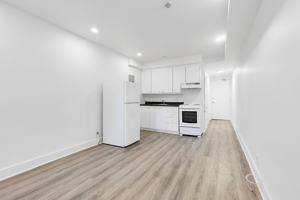 featured image of 3965 Rue Bélanger #B1