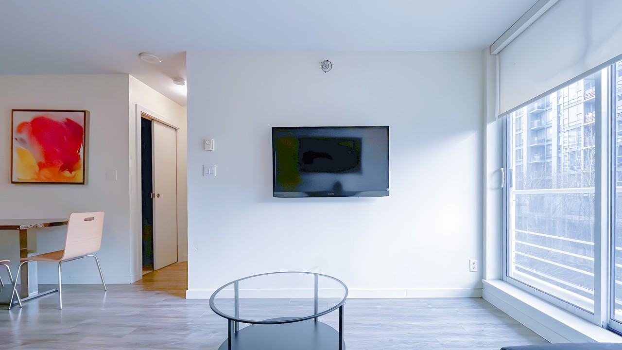 161 West Georgia Street #502 - Photo 6 of 17