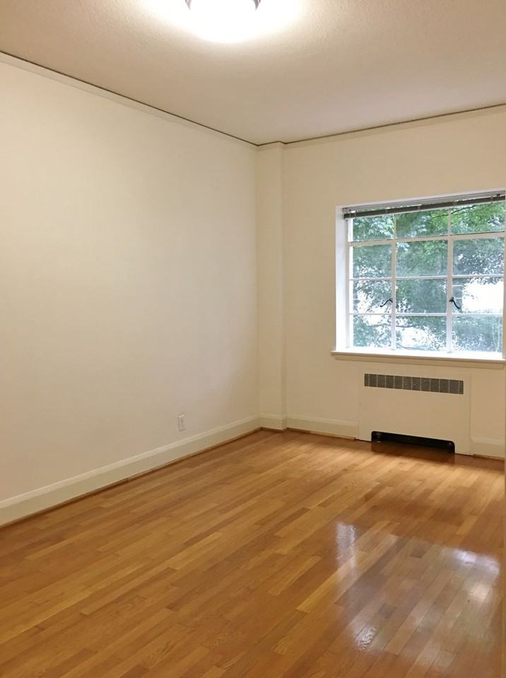REGENT APARTMENTS (REG01) - Photo 6 of 38