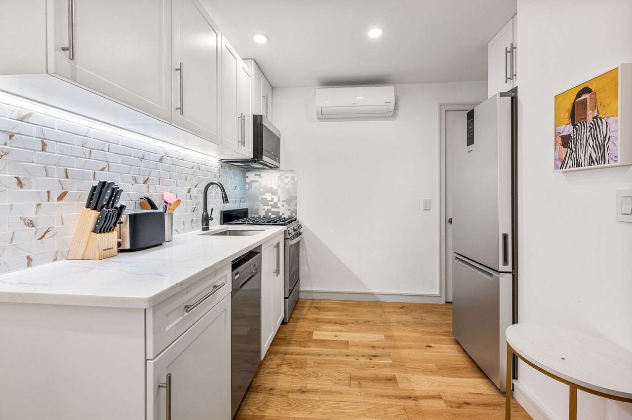 491 2nd Ave #1316008P - Photo 7 of 15