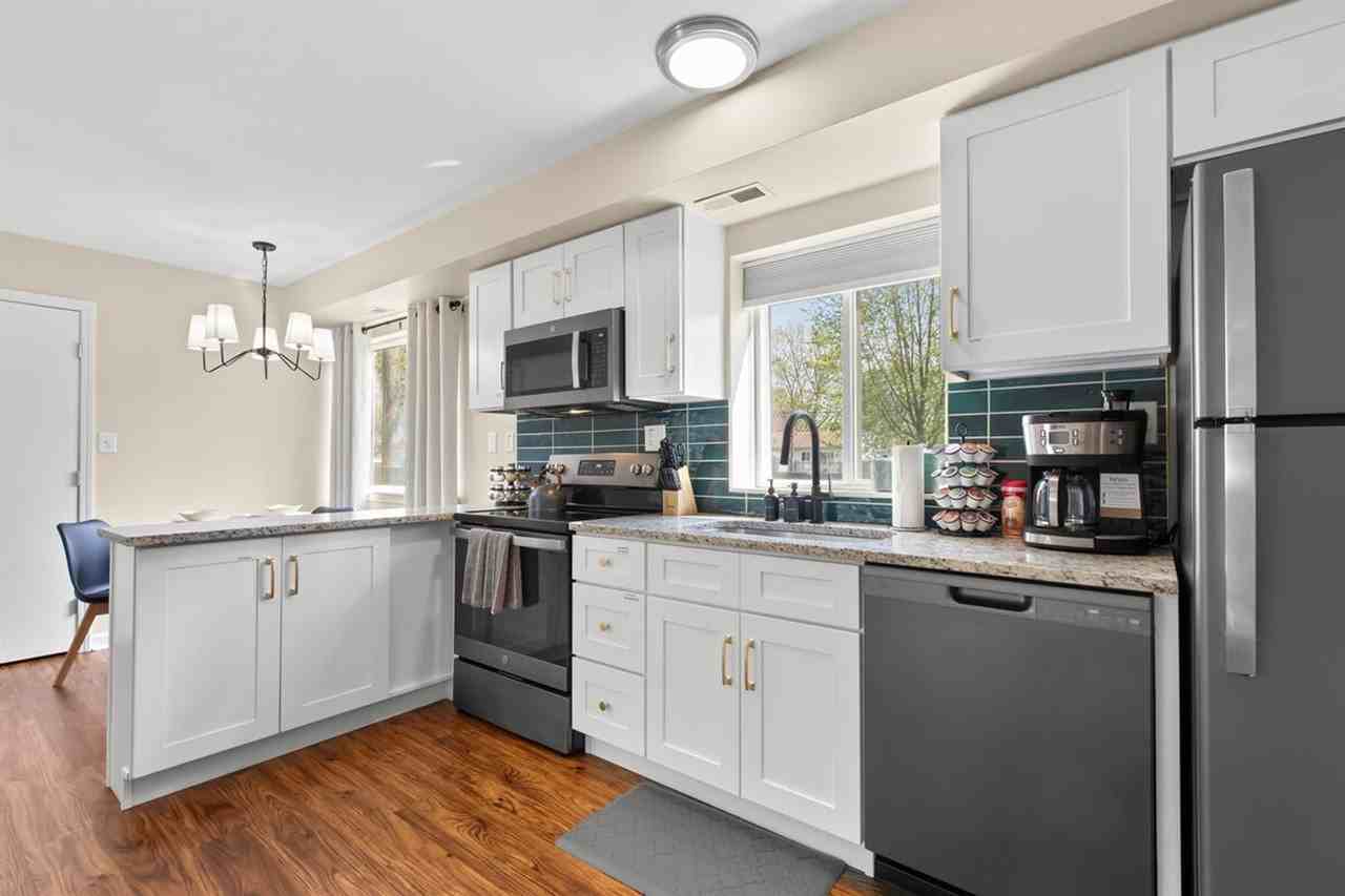 18451 Sharon Ln #1032337P - Photo 4 of 28