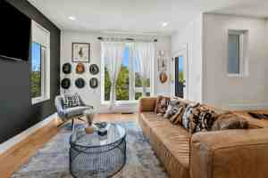 featured image of 1007 12th Avenue North