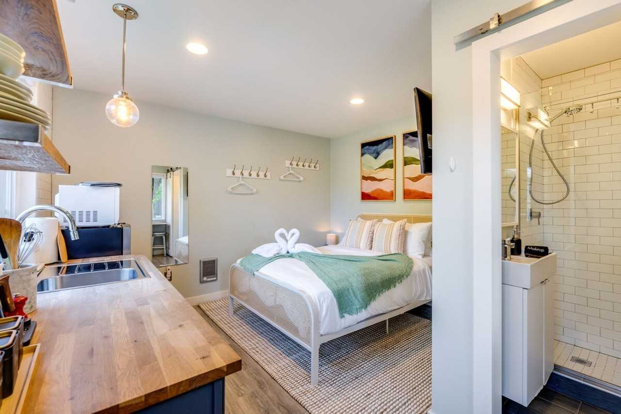 8725 29th Ave Nw #1035884P - Photo 5 of 43