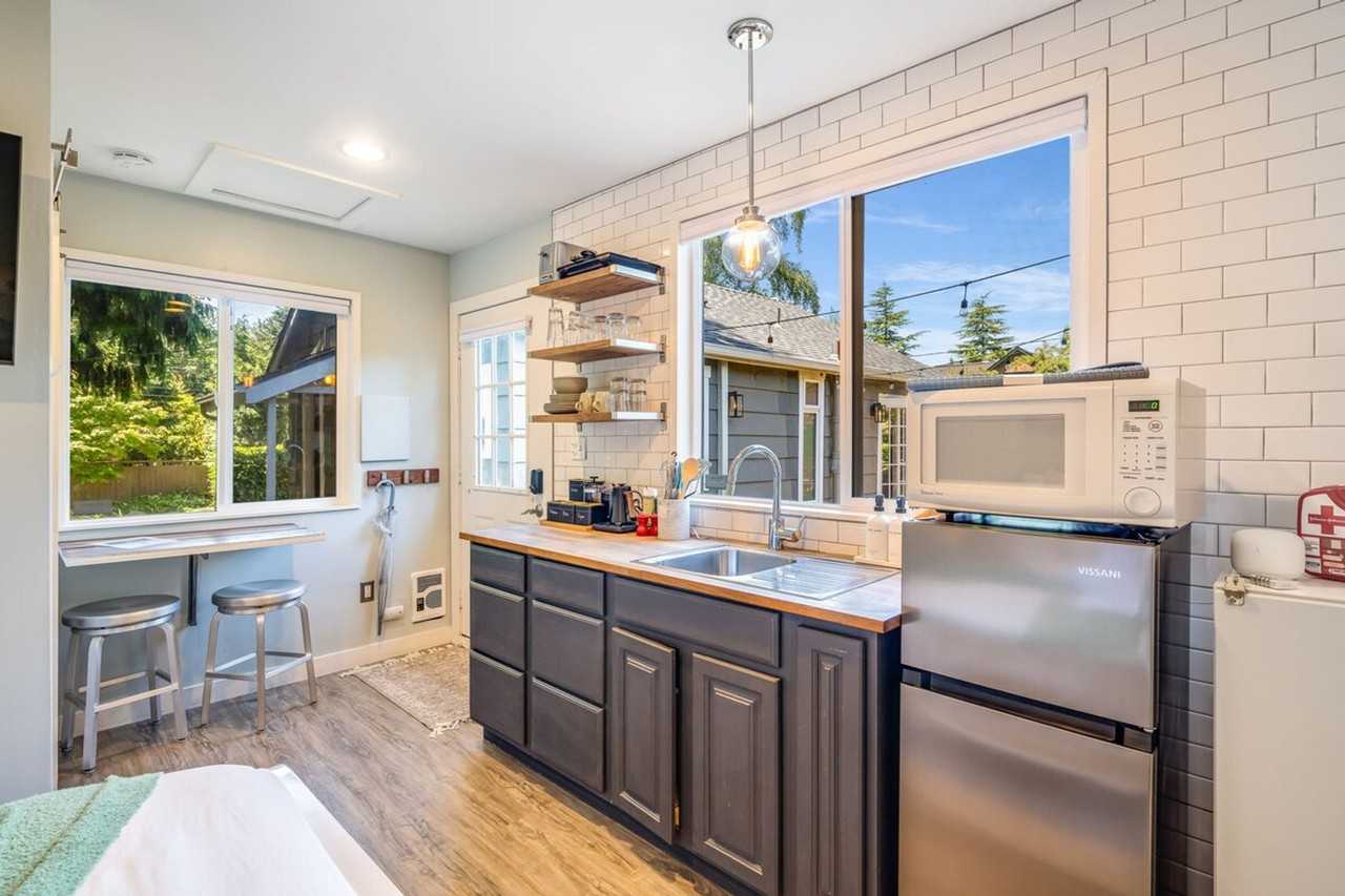 8725 29th Ave Nw #1035884P - Photo 7 of 43