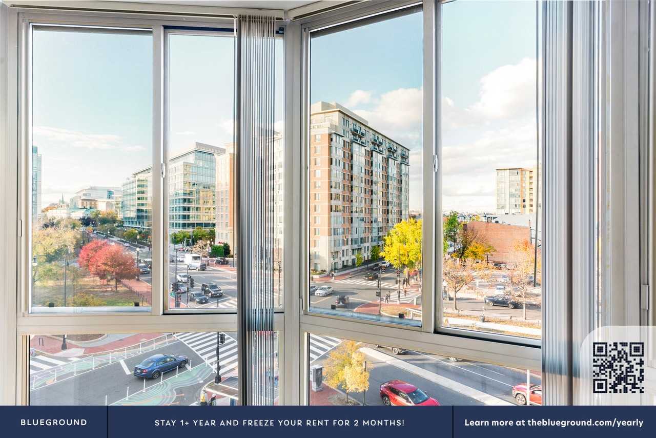 450 Massachusetts Avenue Northwest - Photo 7 of 44